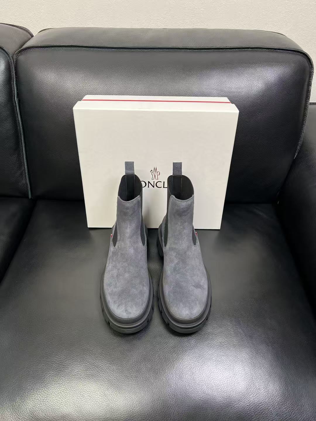 2025SS Dr. Martens boots
