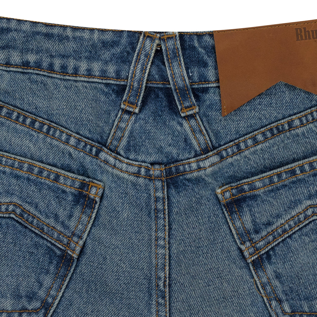 INDIGO LOW-WAIST DENIM SHORTS