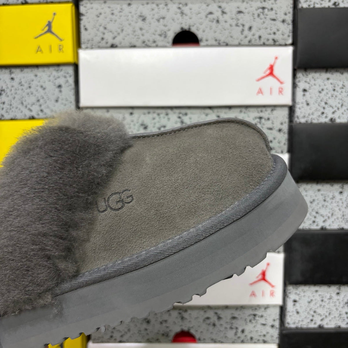 UGG Tazz Platform Slipper – Women's Sherpa-Cuff Suede Mule in Grey