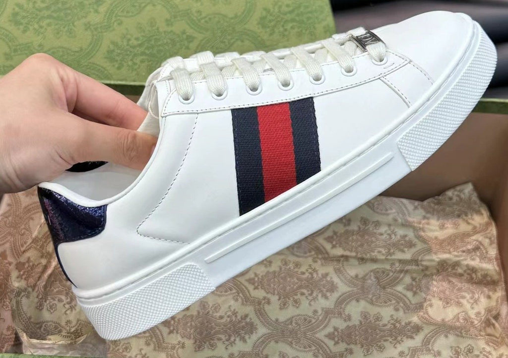 Gucci White Stripe Low-Top Sneakers