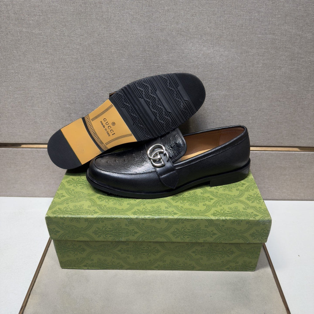 Gucci Men's Black Metal-Hardware Loafers - Leather Lining