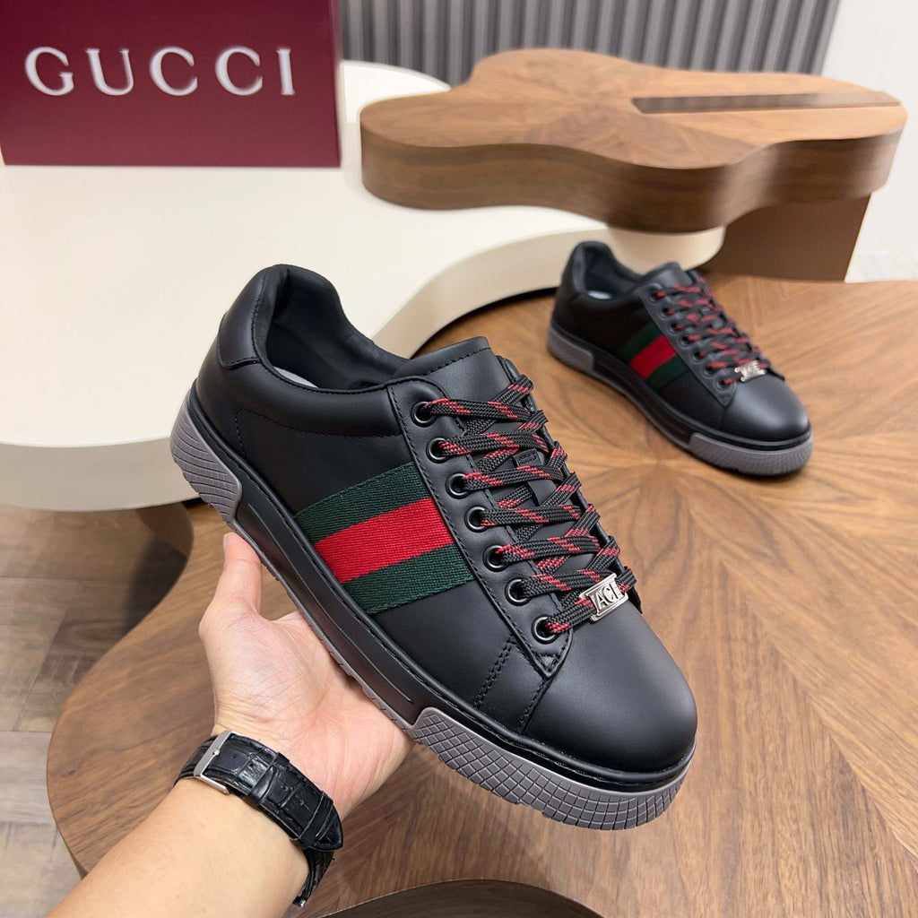 Gucci Red and Green Side Stripe Sneakers