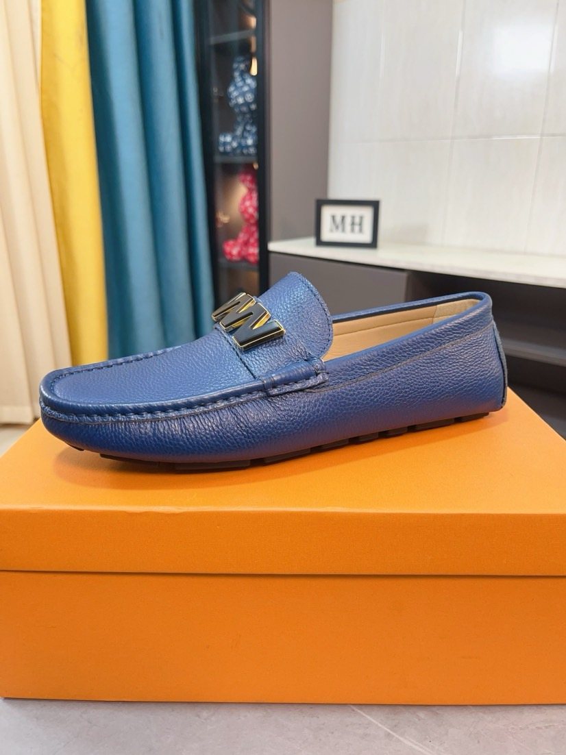 Louis Vuitton Pebbled Driving Loafers